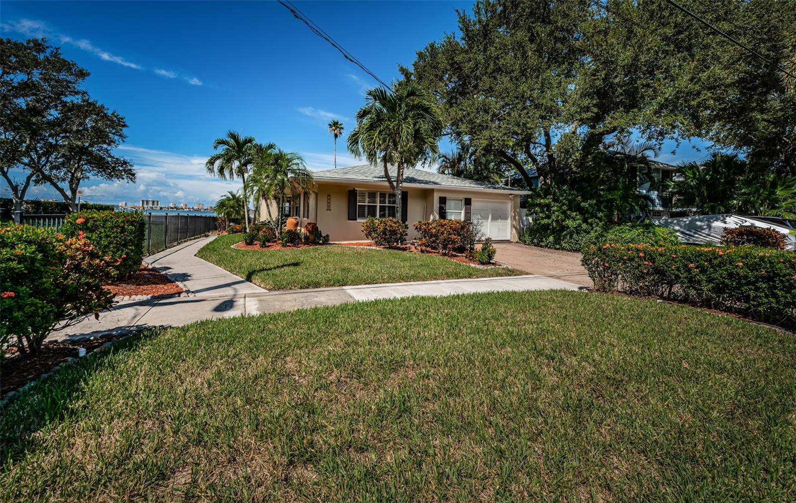 NORTH SHORE PARK - Residential