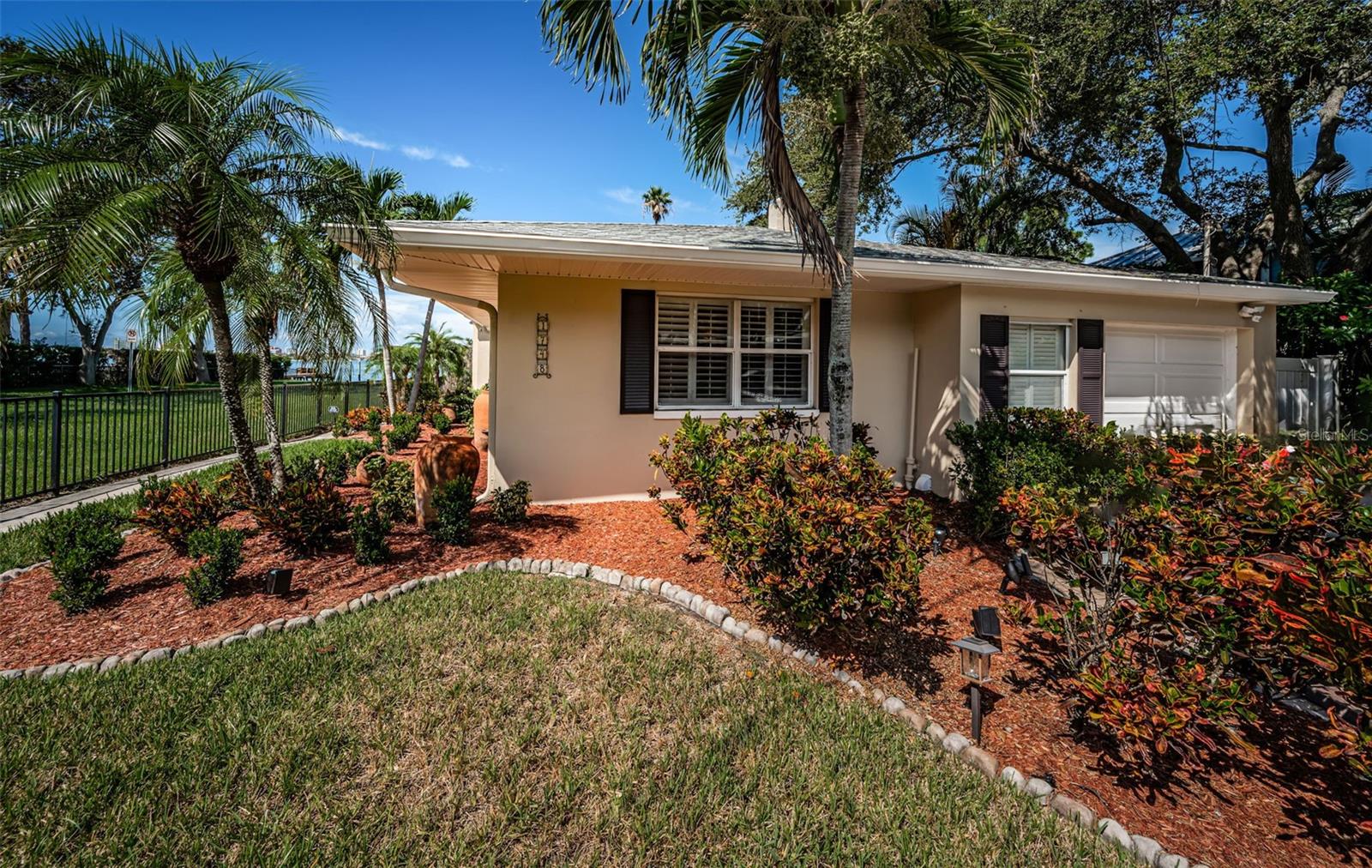 NORTH SHORE PARK - Residential