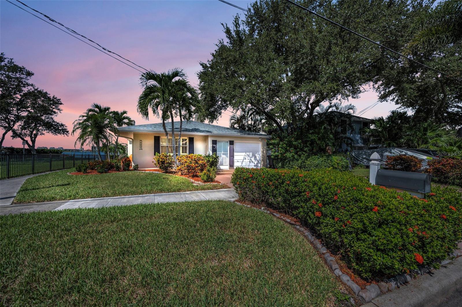 NORTH SHORE PARK - Residential