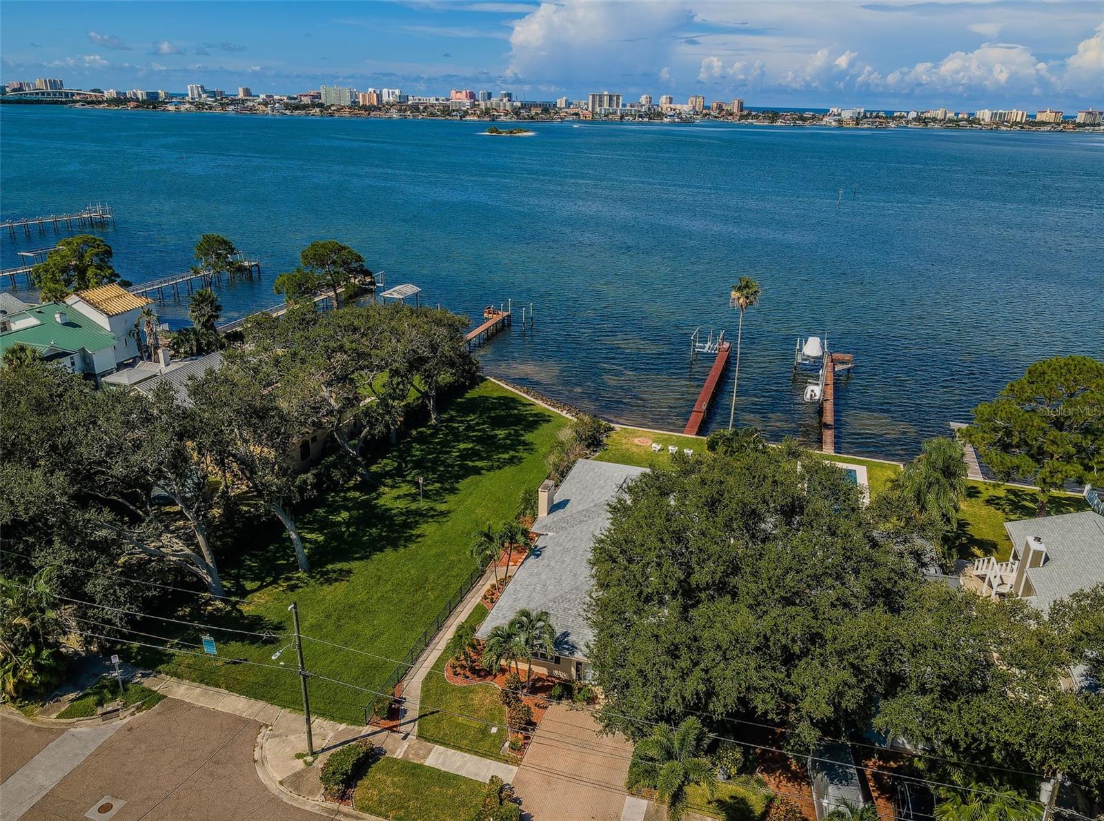 NORTH SHORE PARK - Residential