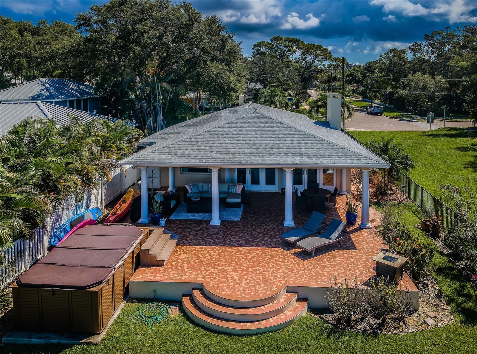 NORTH SHORE PARK - Residential