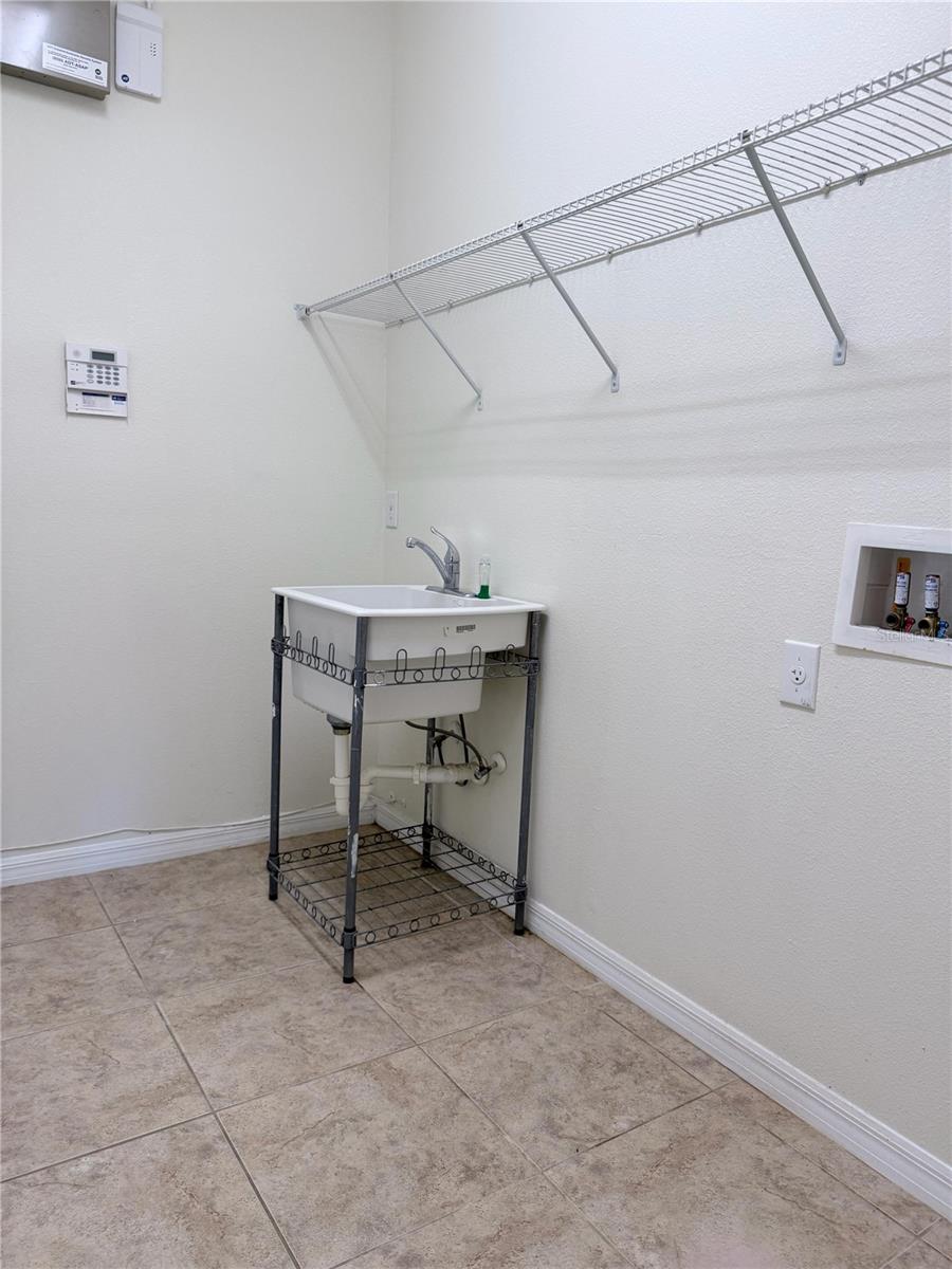 VINEYARDS/HORIZONS WEST PH 1A - Residential