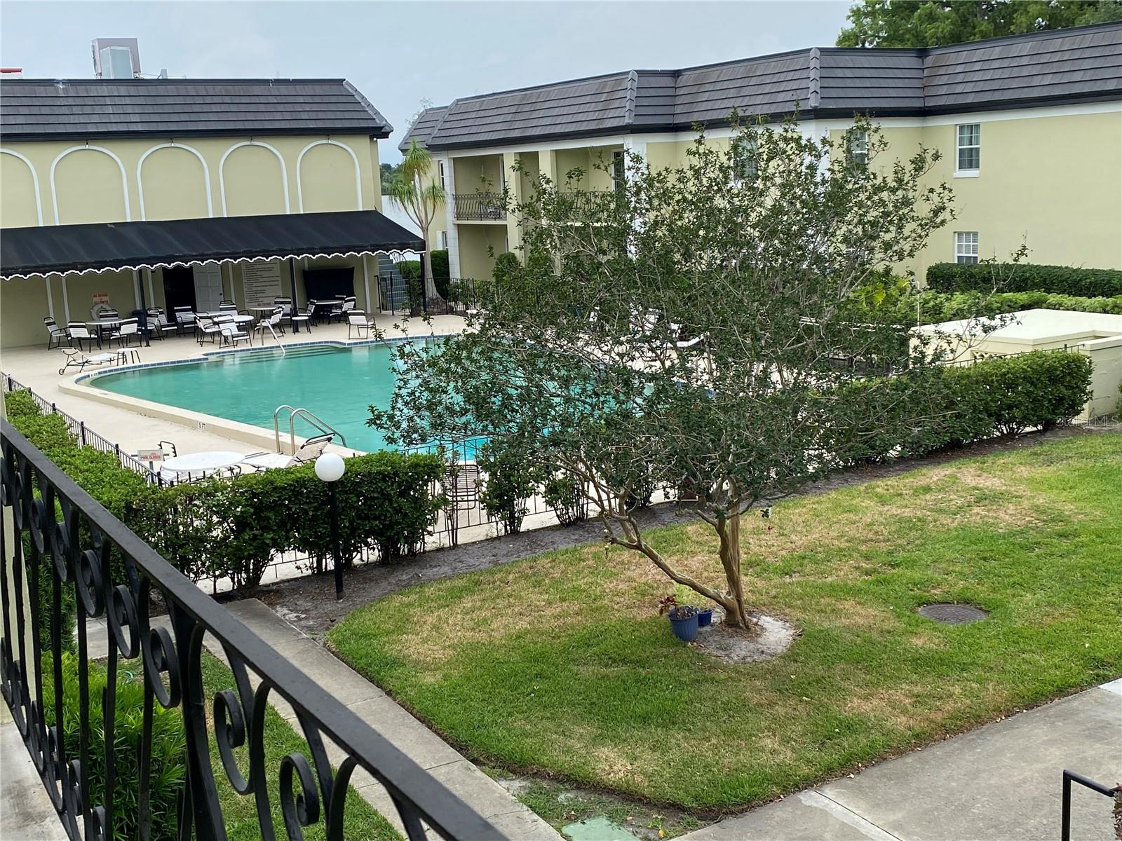 CHATEAUX DU LAC - Residential