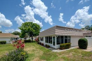 STRATHMORE RIVERSIDE VILLAS - Residential