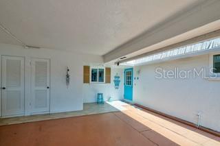 STRATHMORE RIVERSIDE VILLAS - Residential