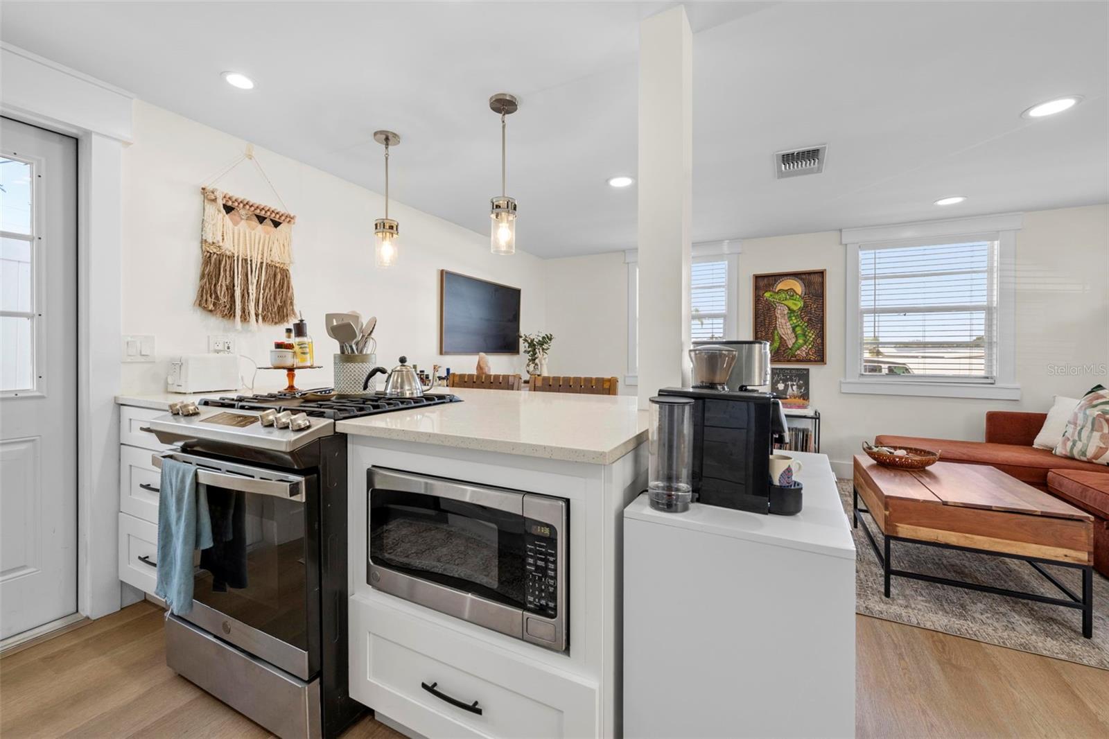 ACREAGE & UNREC PLAT - Residential