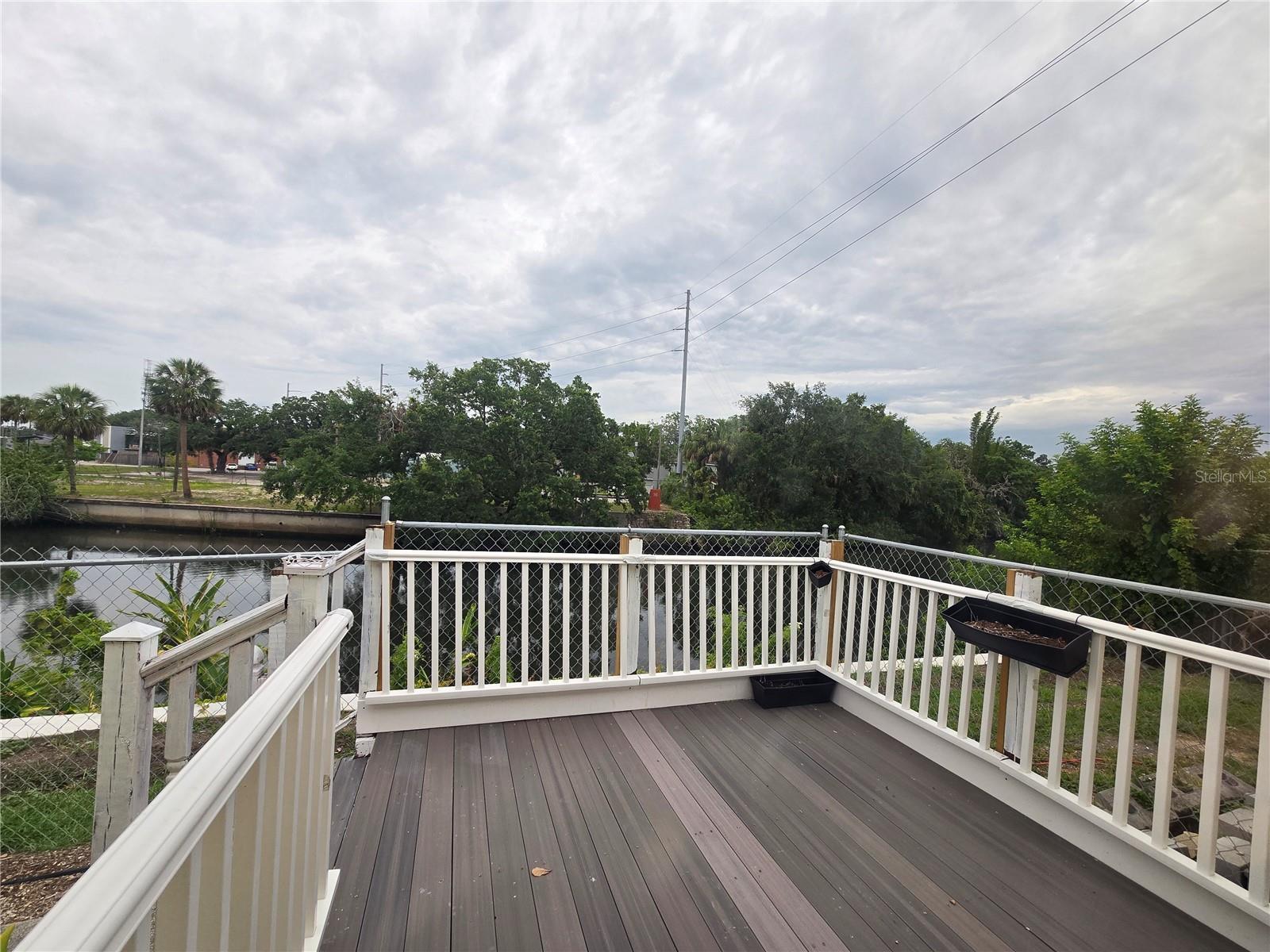 HAMILTON SUB - Commercial Lease