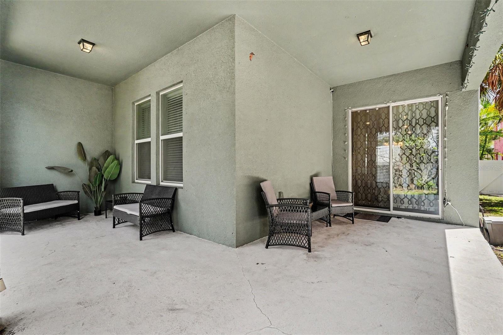 KELLYS ALICE SUB - Residential Lease