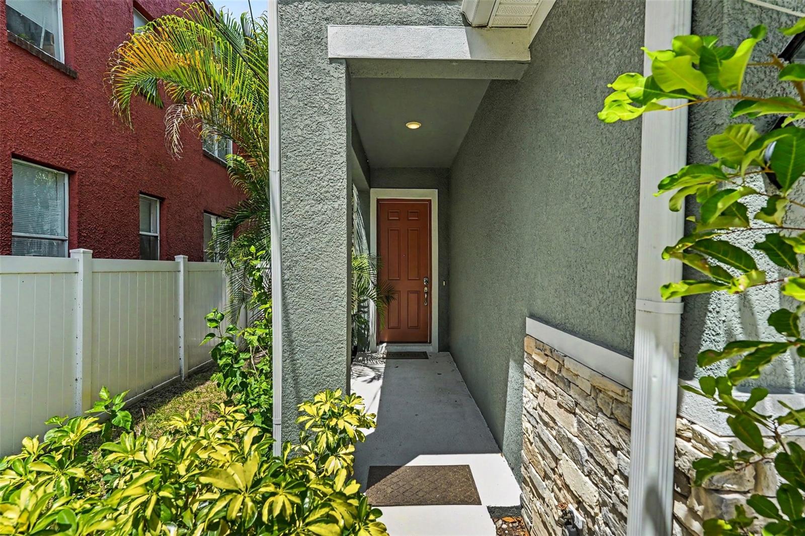 KELLYS ALICE SUB - Residential Lease