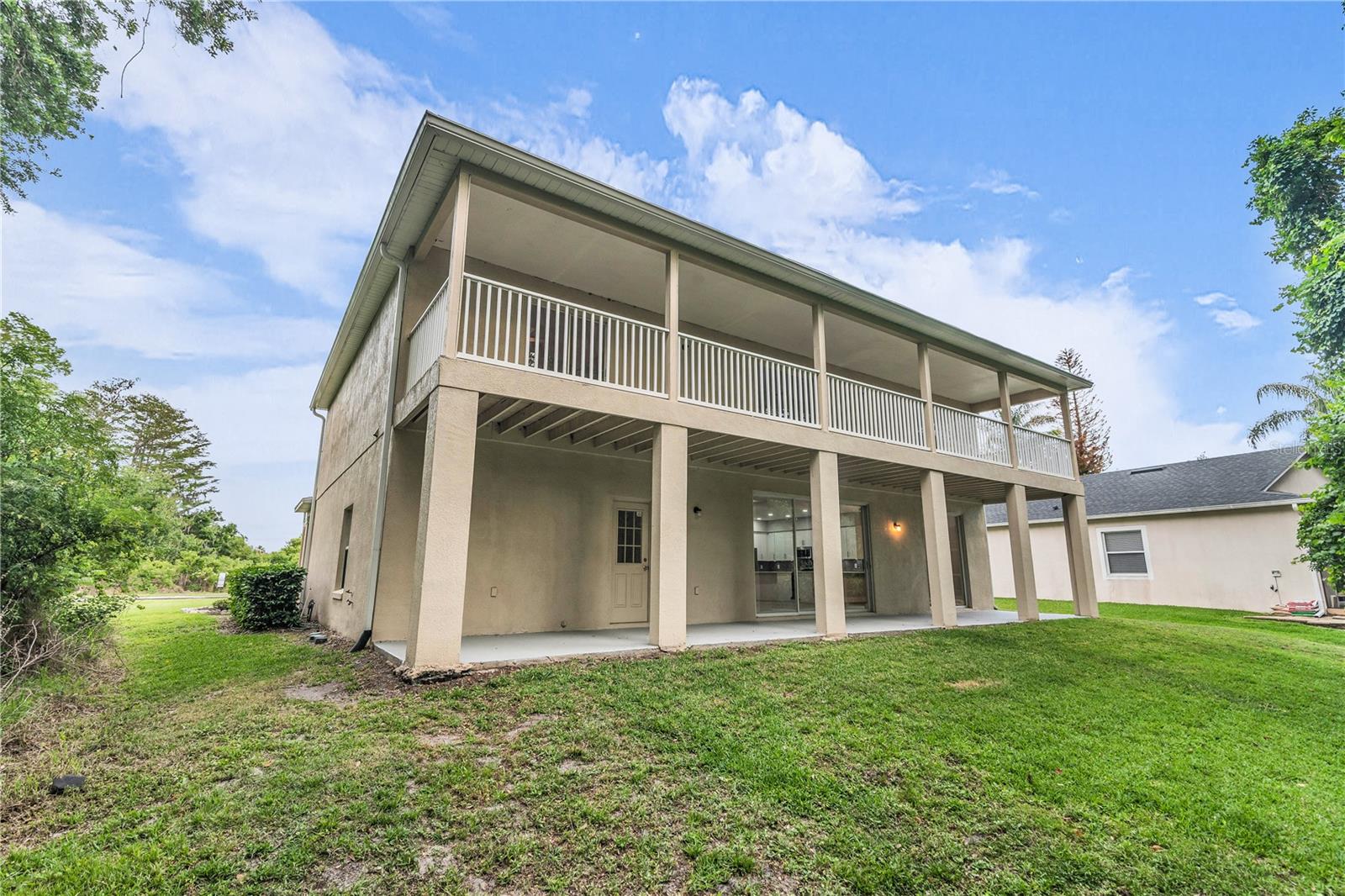 WINTERMERE POINTE PH 02 46/141 - Residential