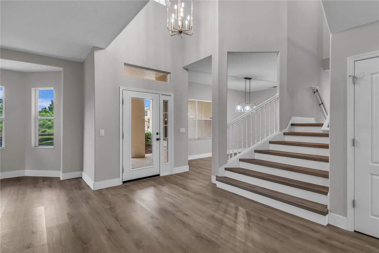 WINTERMERE POINTE PH 02 46/141 - Residential