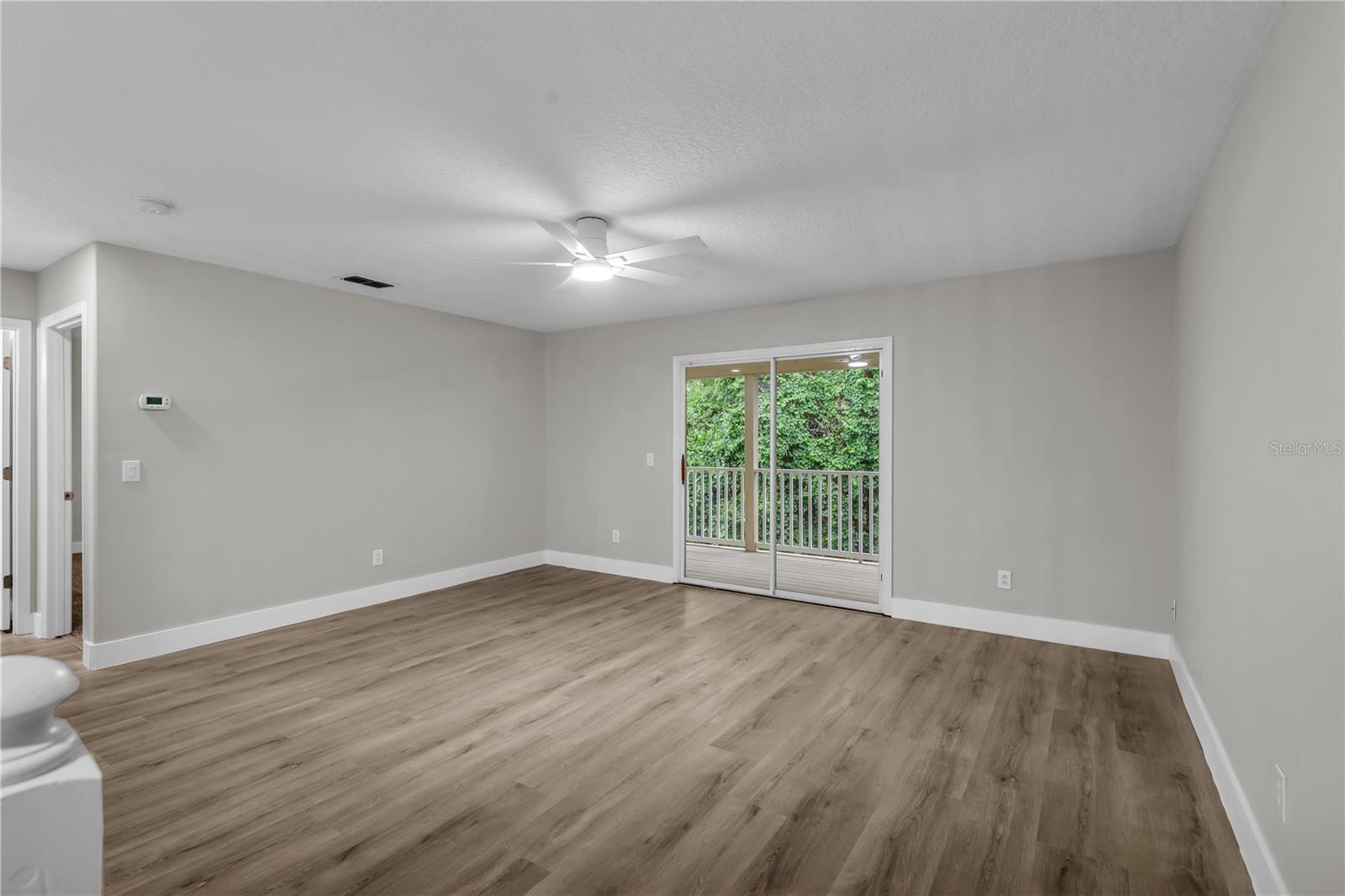 WINTERMERE POINTE PH 02 46/141 - Residential