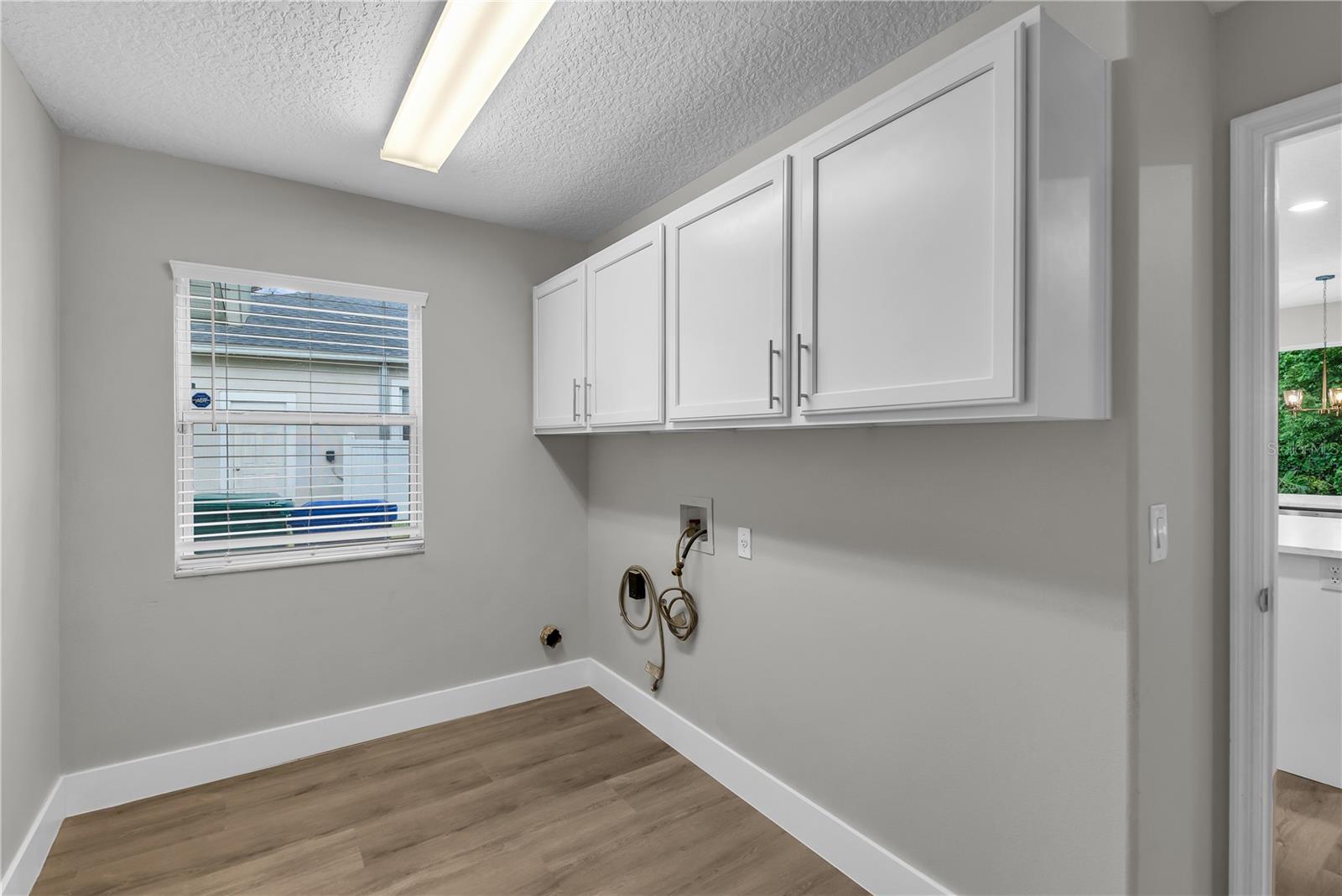 WINTERMERE POINTE PH 02 46/141 - Residential