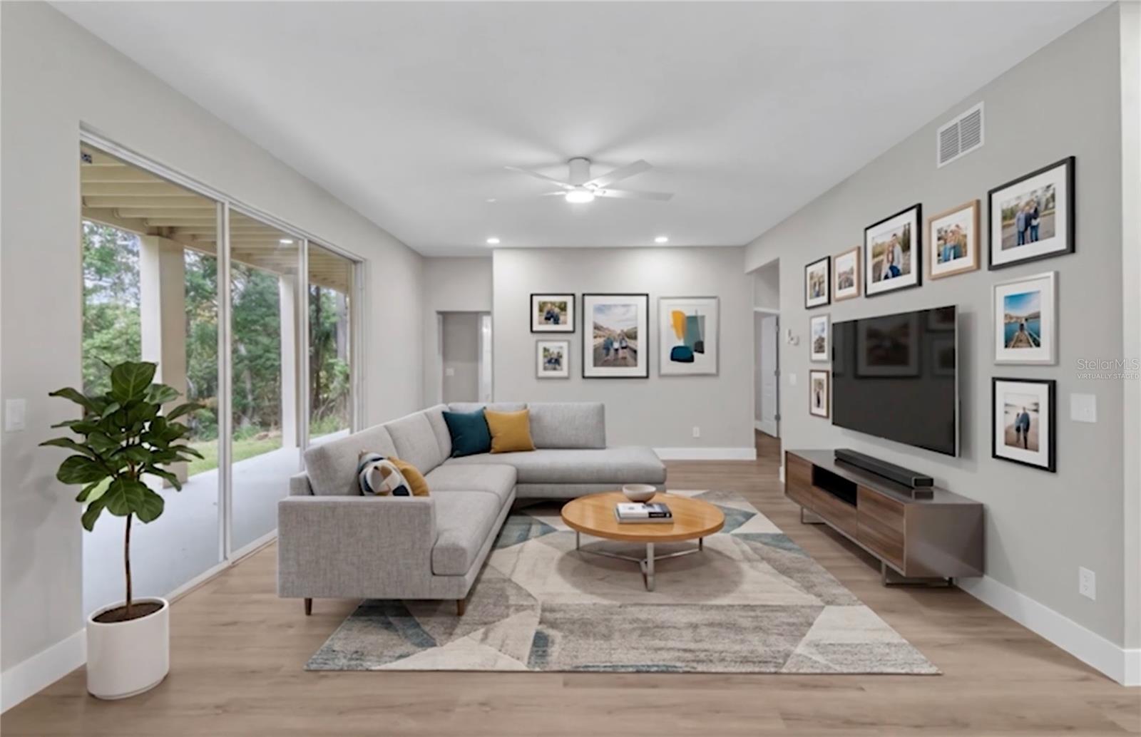 WINTERMERE POINTE PH 02 46/141 - Residential