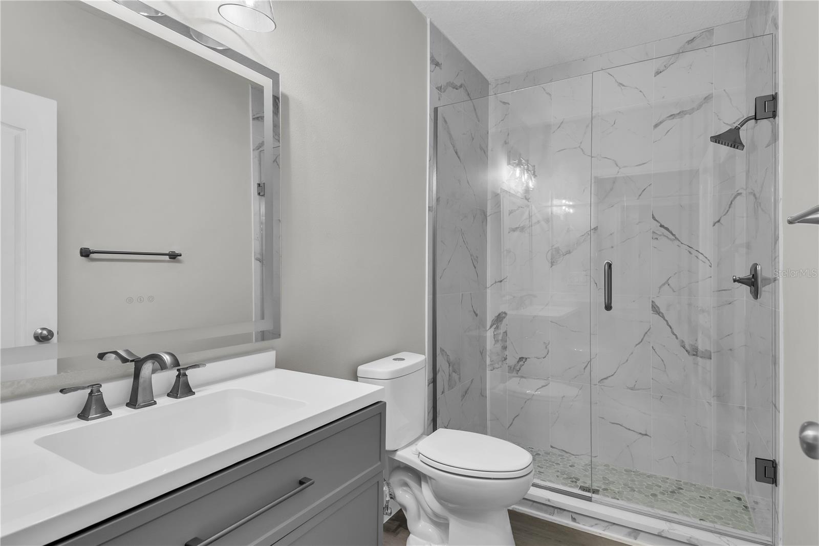 WINTERMERE POINTE PH 02 46/141 - Residential