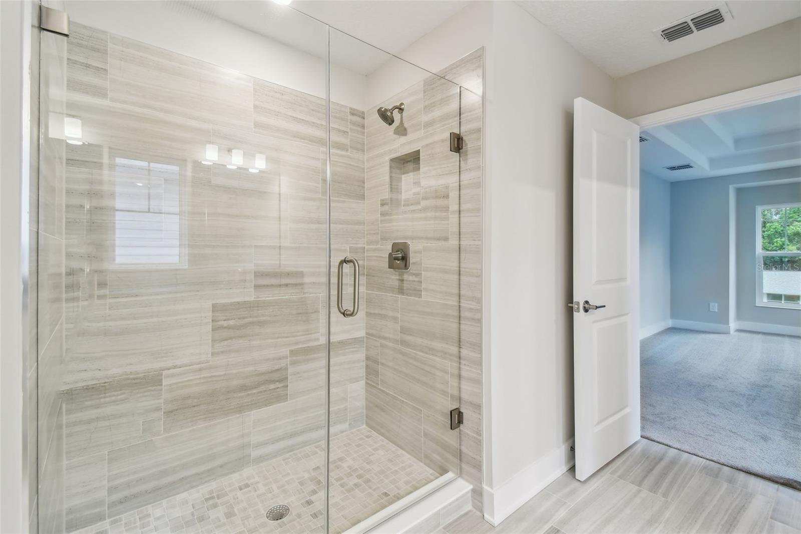 NORTHEAST PARK - Residential