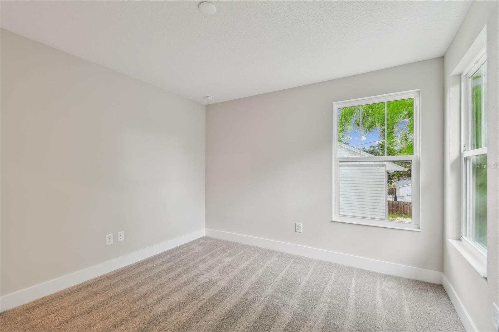 NORTHEAST PARK - Residential