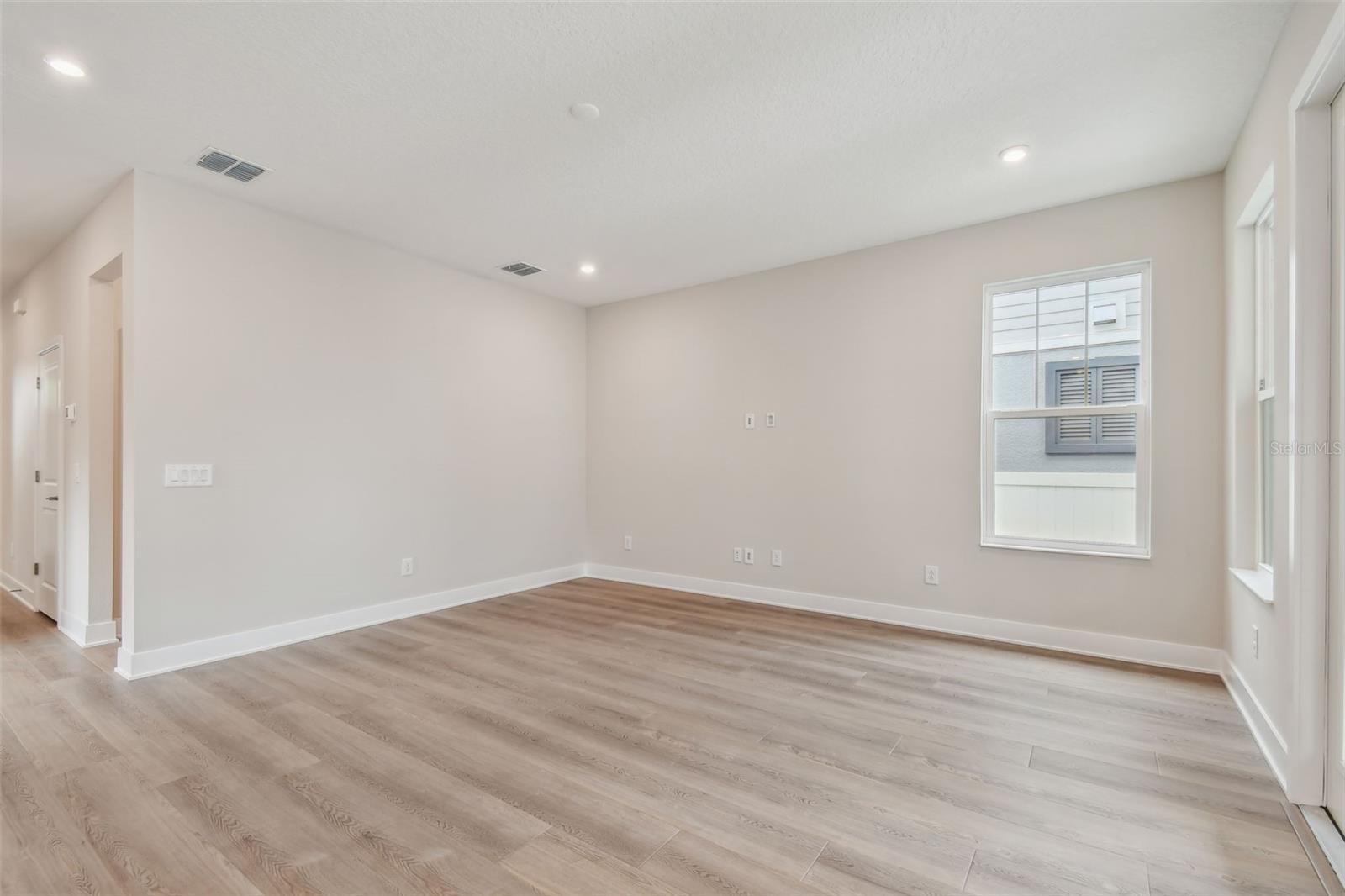 NORTHEAST PARK - Residential