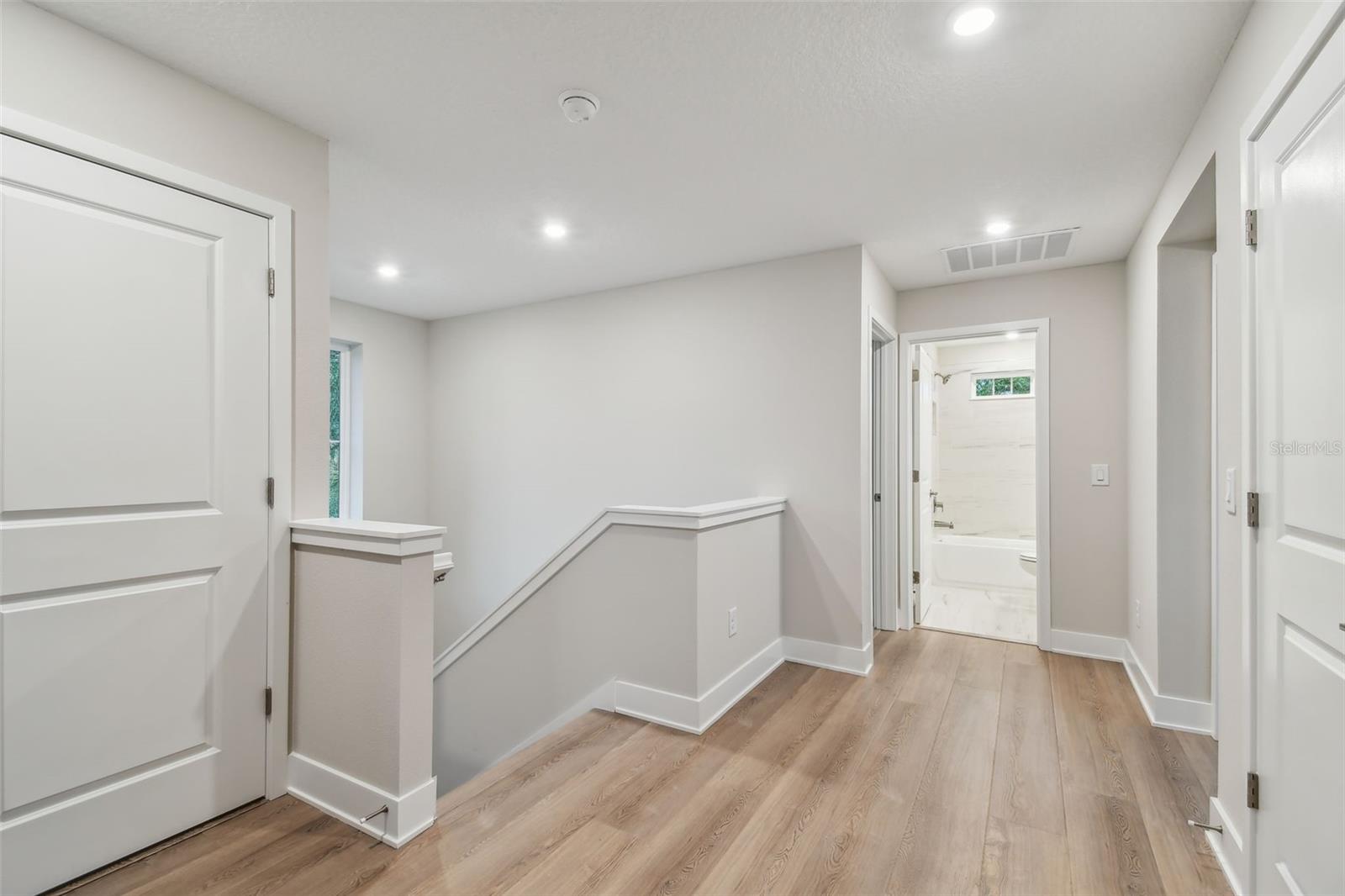 NORTHEAST PARK - Residential