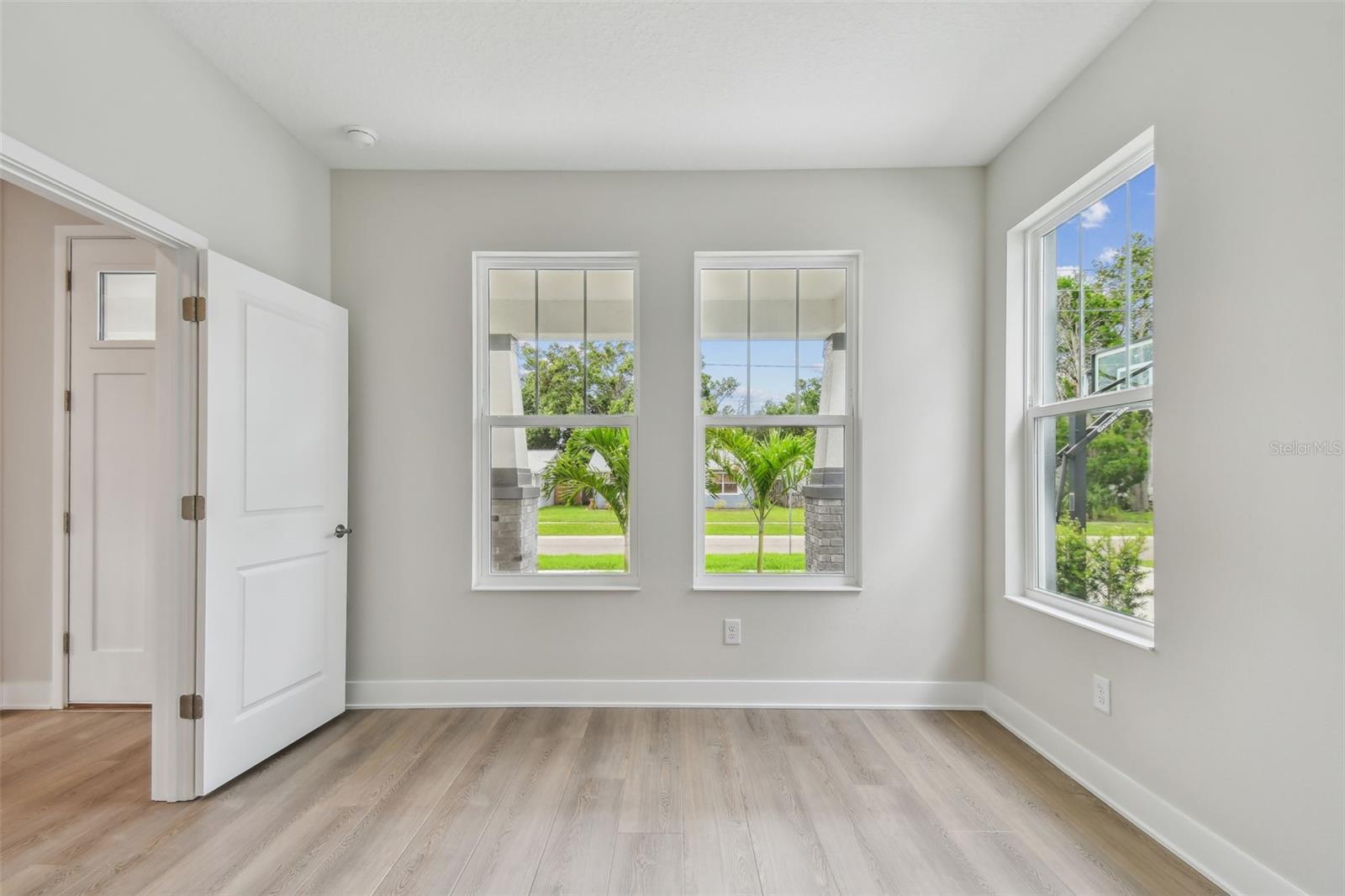 NORTHEAST PARK - Residential