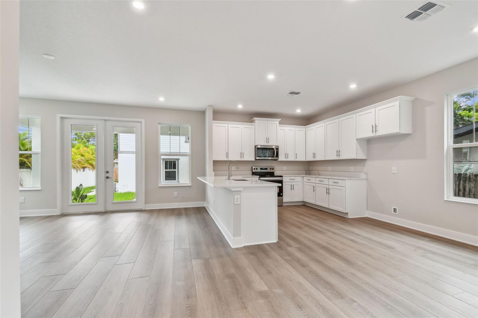 NORTHEAST PARK - Residential