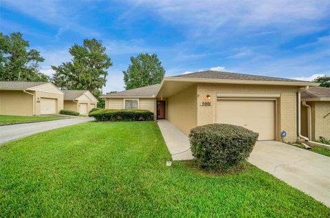 A home in BELLEVIEW