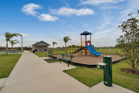 A home in APOPKA