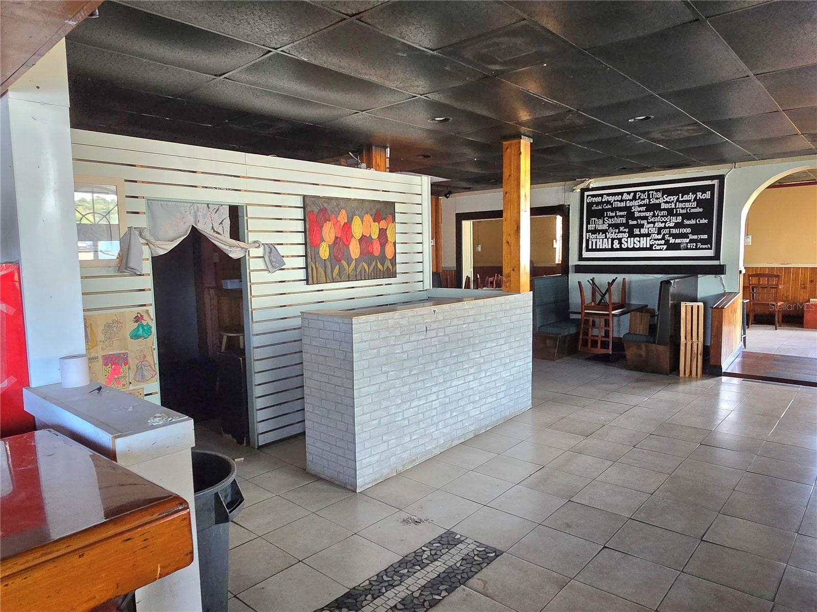 11002 SEMINOLE BOULEVARD