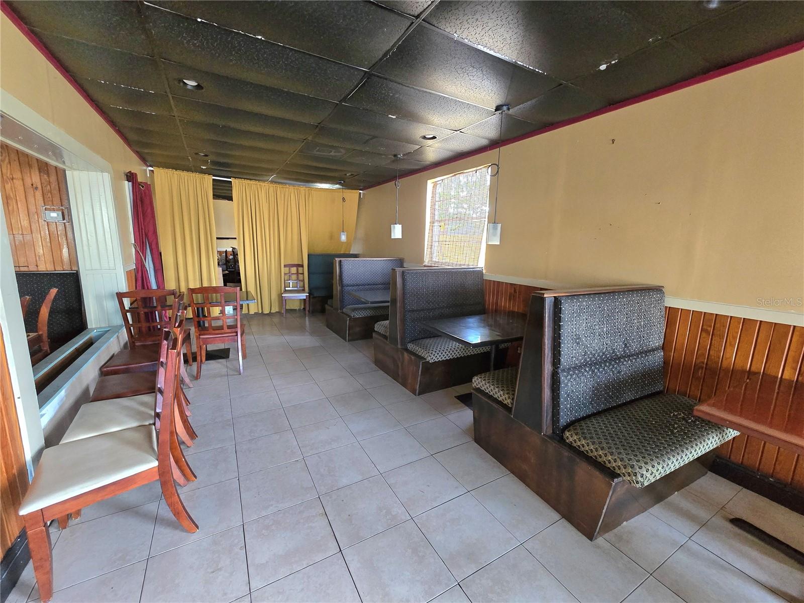 11002 SEMINOLE BOULEVARD