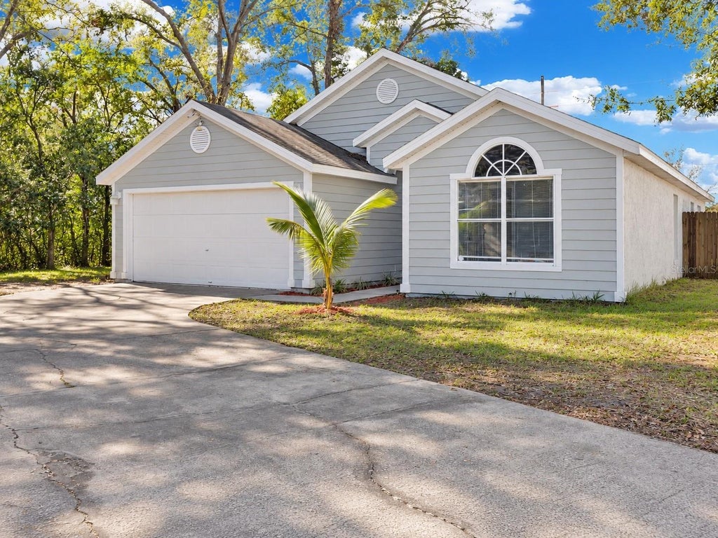 Photo of 2080 Cobblefield Circle, Apopka, FL 32703 (MLS # O6438943)