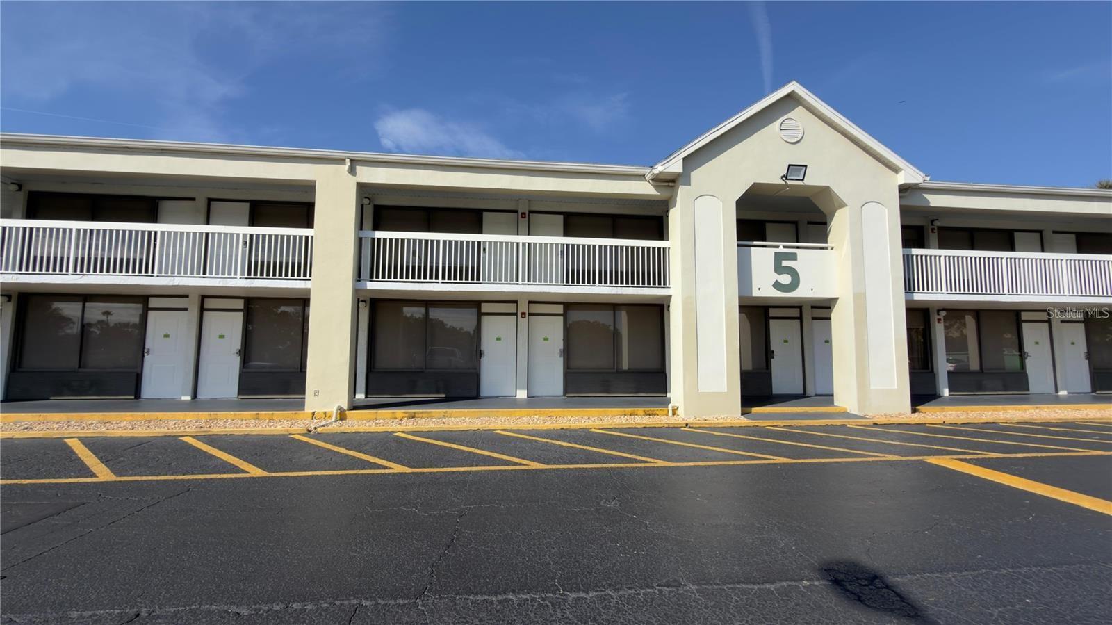 5245 W IRLO BRONSON MEM HWY 165