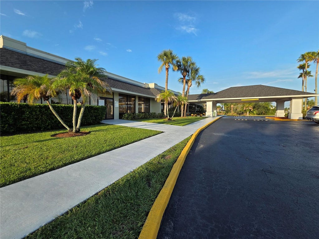 Photo of 5245 W Irlo Bronson Mem Hwy 165, Kissimmee, FL 34746 (MLS # S5155674)