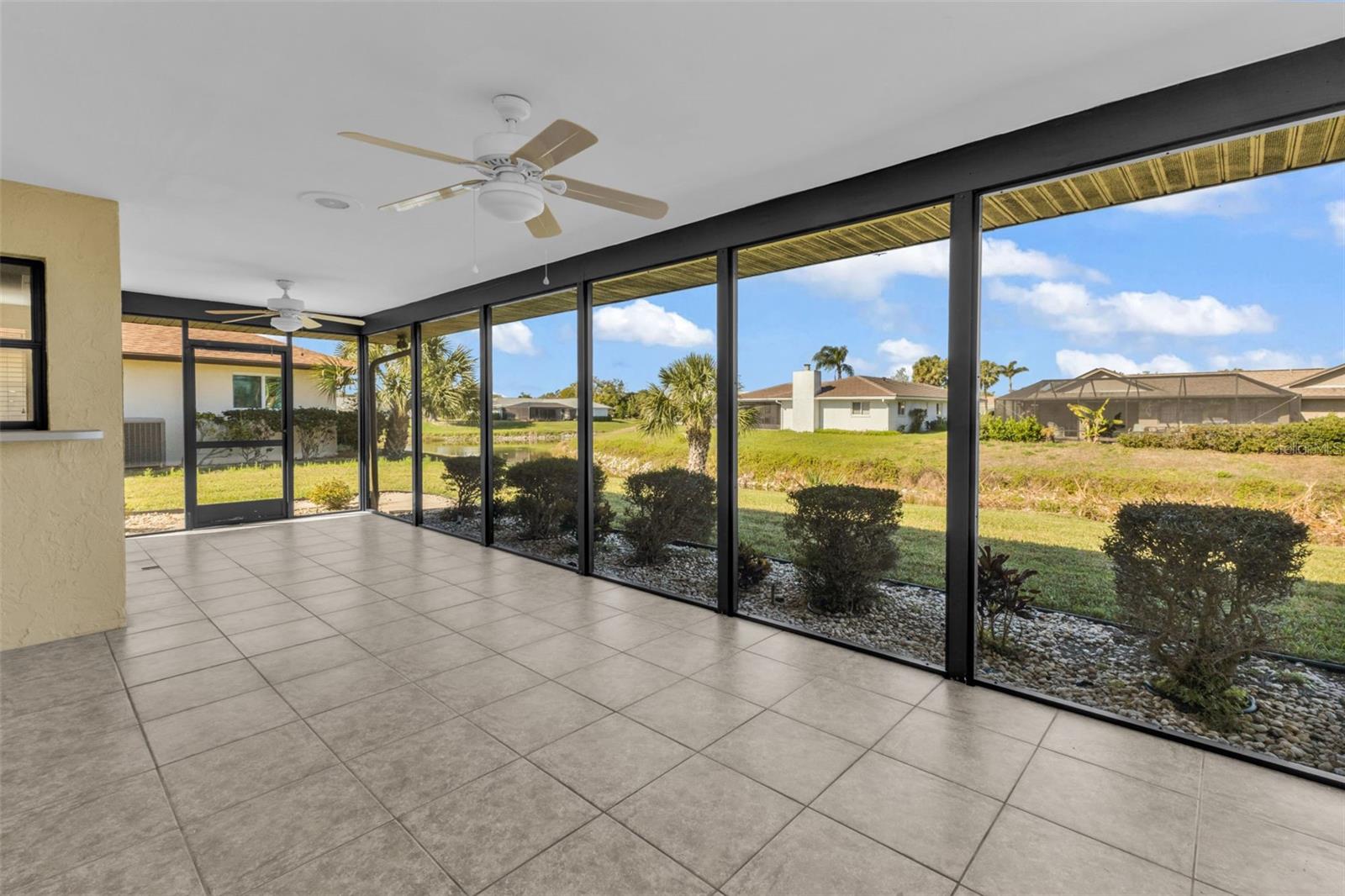 VENICE GARDENS - Residential