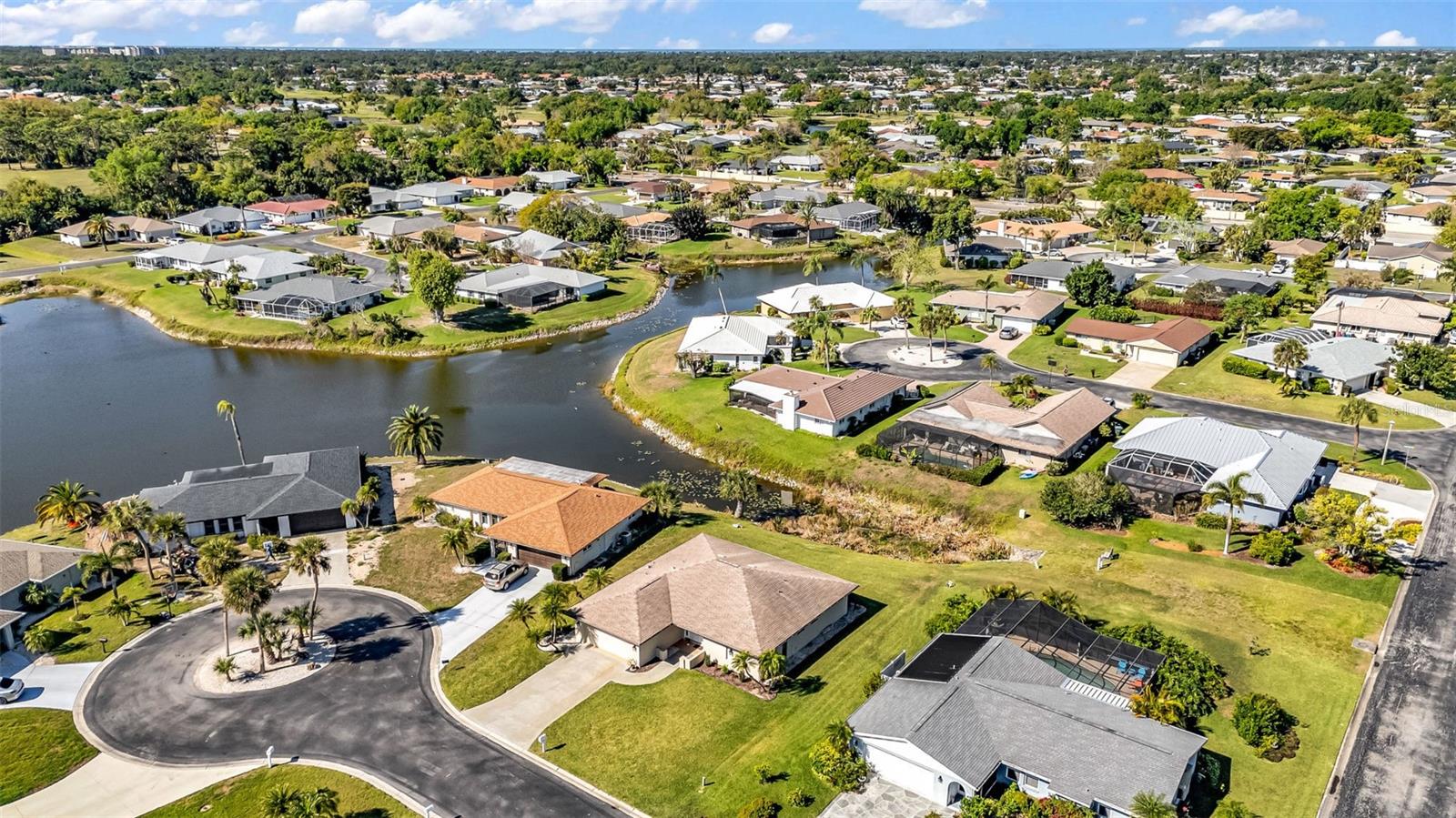 VENICE GARDENS - Residential