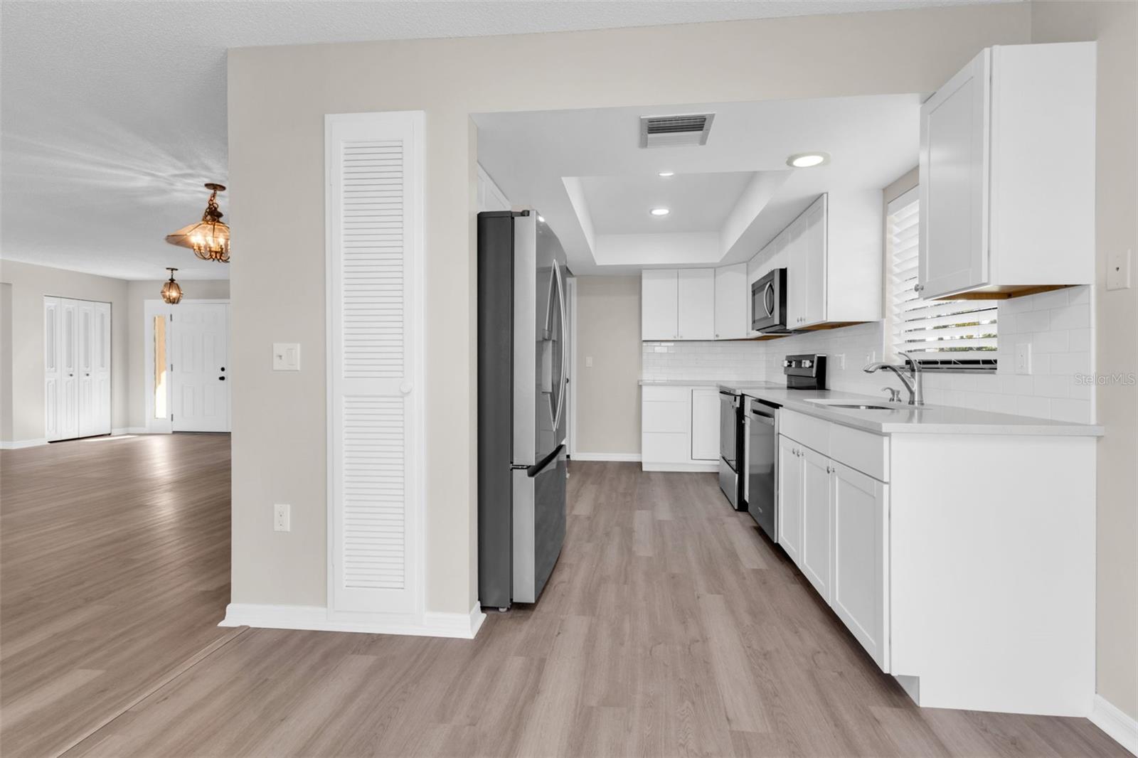 VENICE GARDENS - Residential