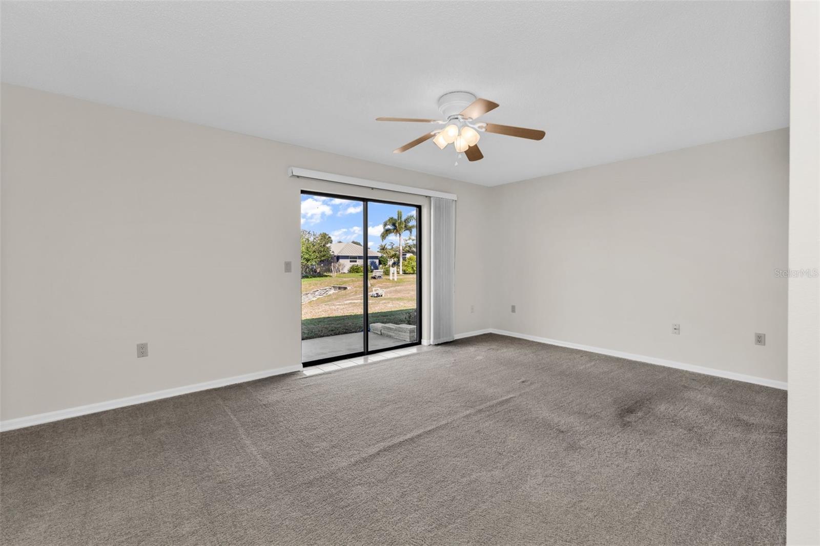 VENICE GARDENS - Residential