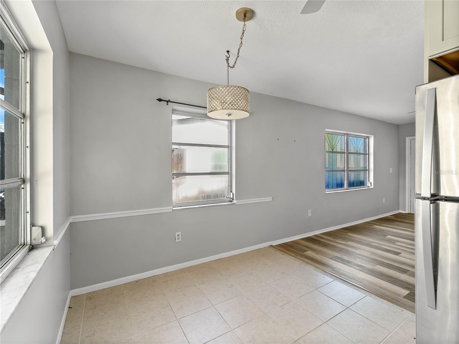 VENICE EDGEWOOD SEC OF - Residential