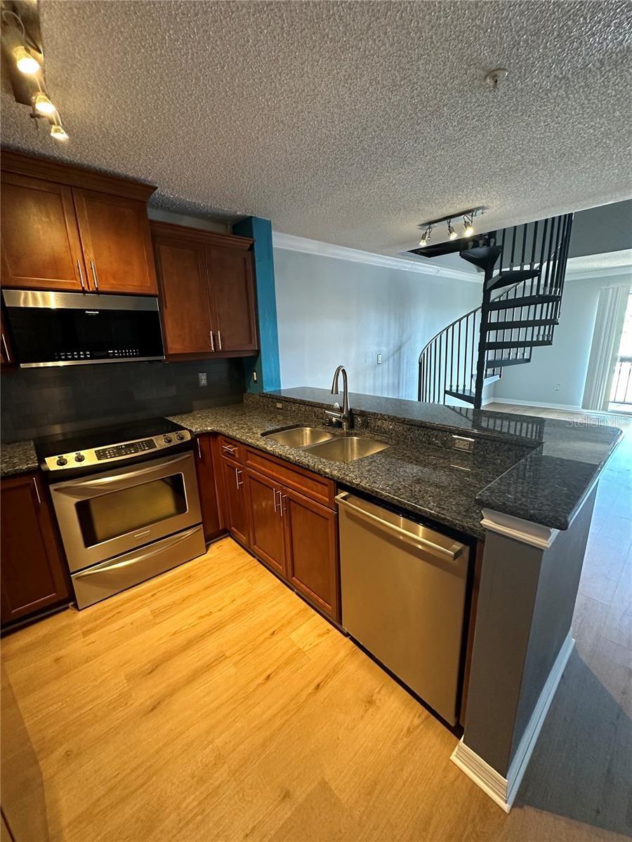 AUDUBON CONDO AT FEATHER SOUND - Residential Lease