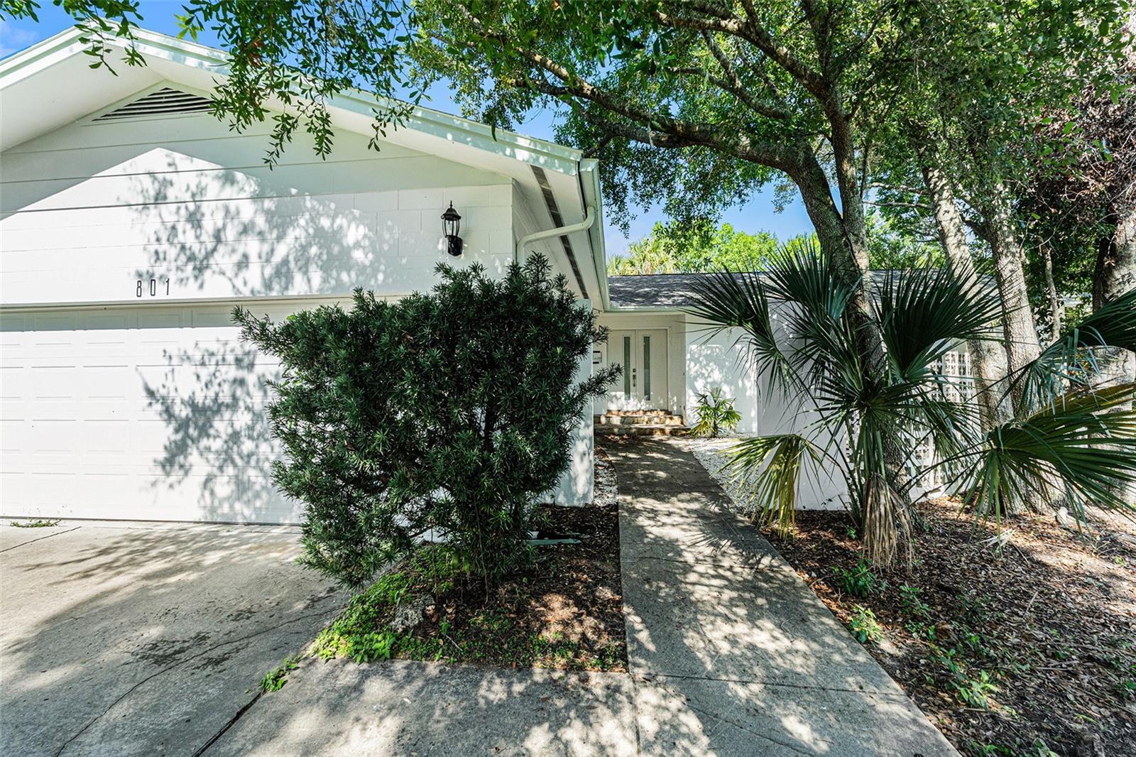 TEMPLE TERRACE RIVERSIDE SUBDI - Residential Lease