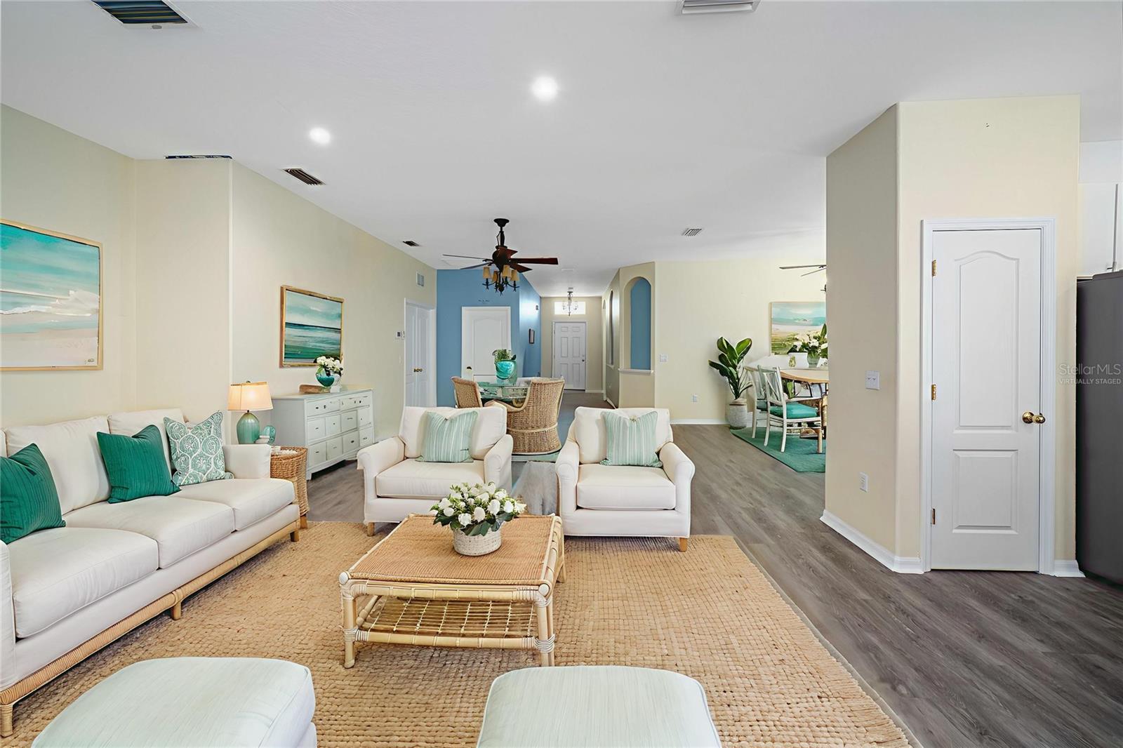 LAKESIDE PLANTATION - Residential