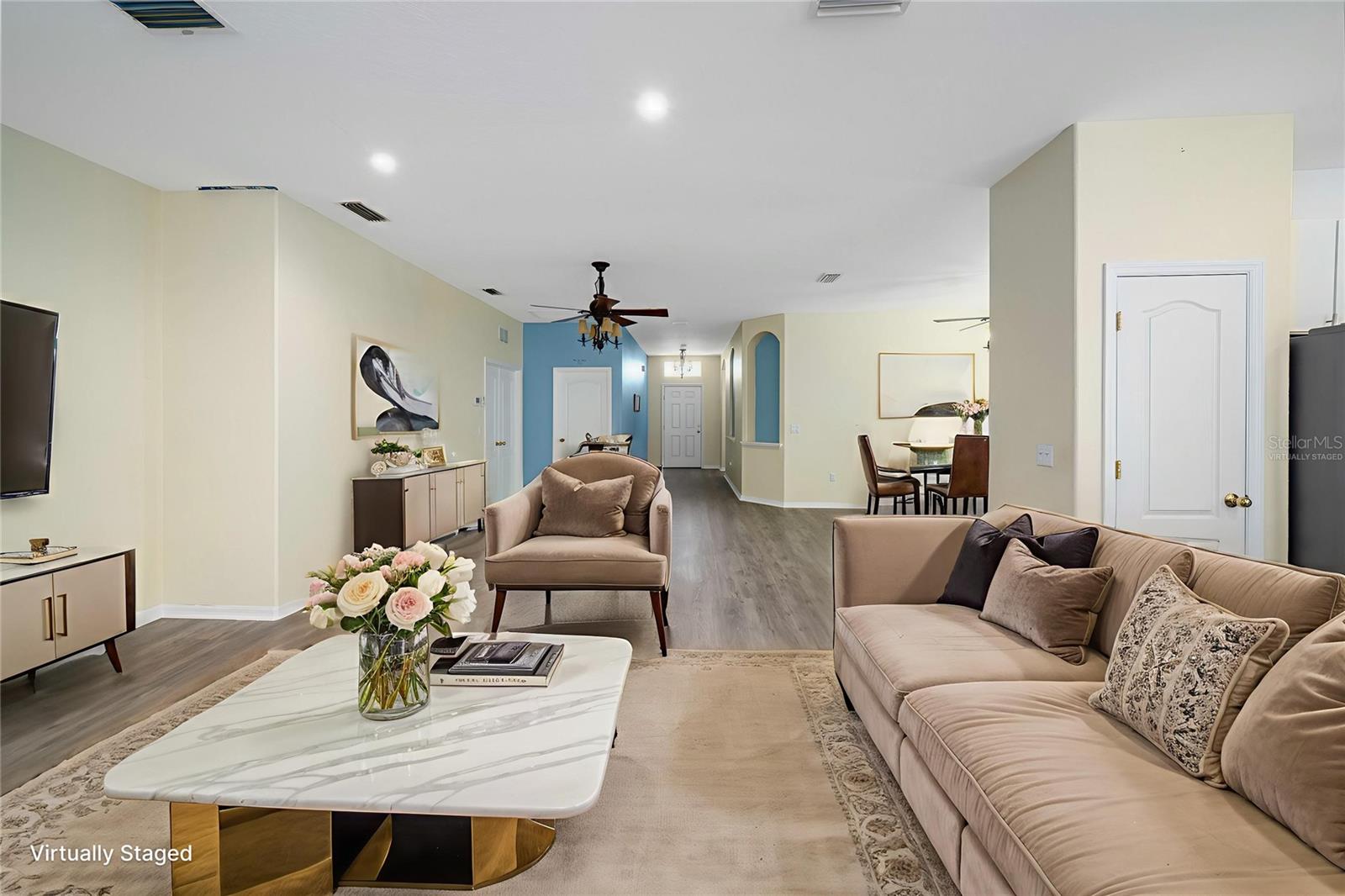 LAKESIDE PLANTATION - Residential