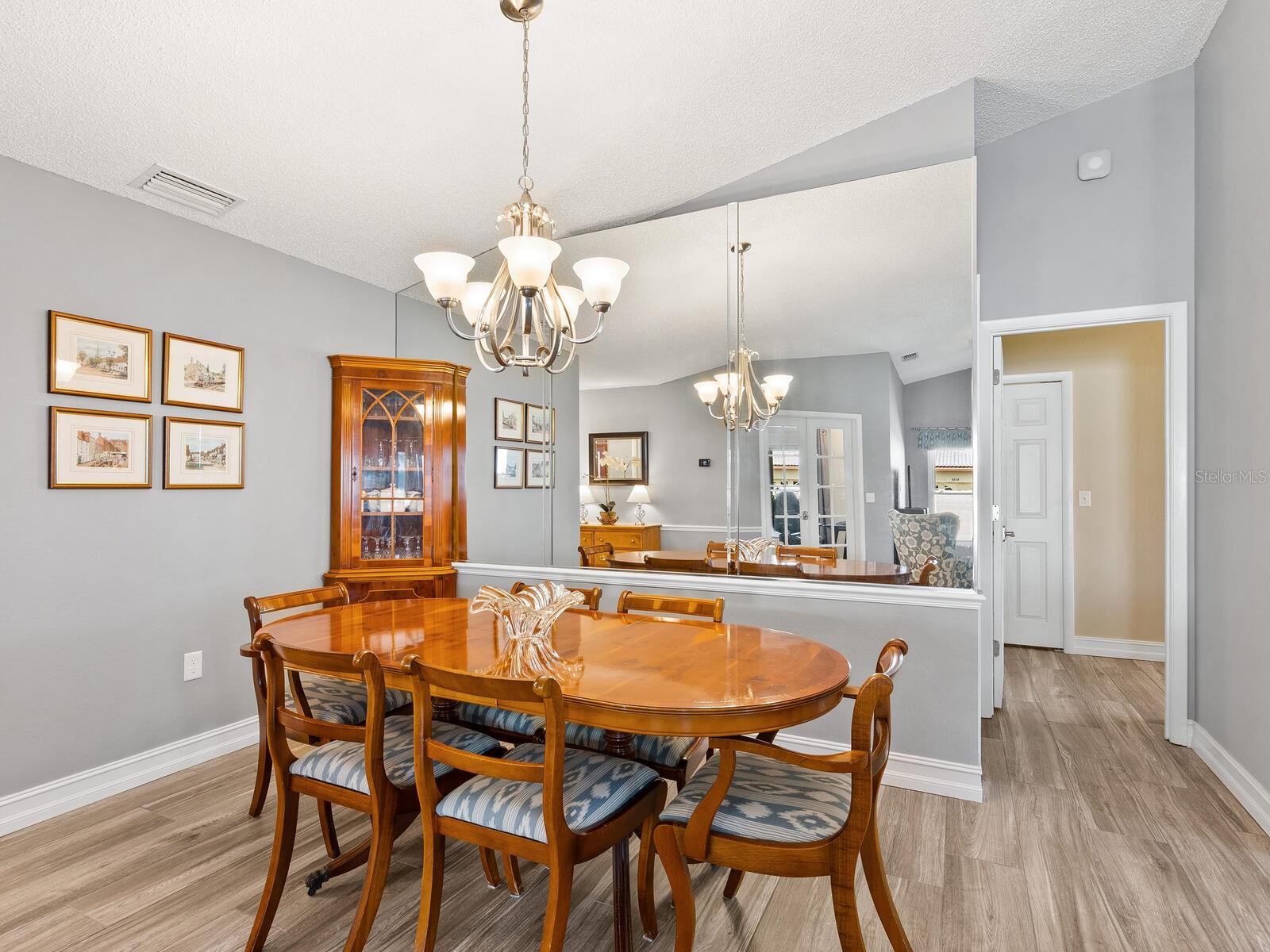 CASA DEL SOL SEC V - Residential