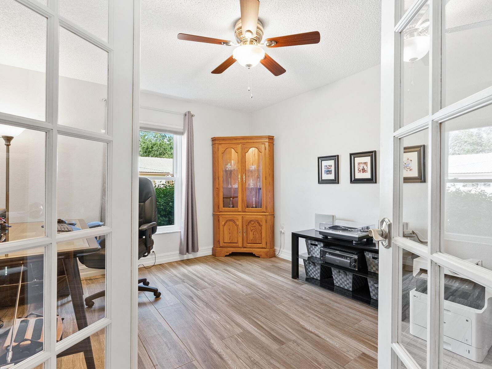 CASA DEL SOL SEC V - Residential