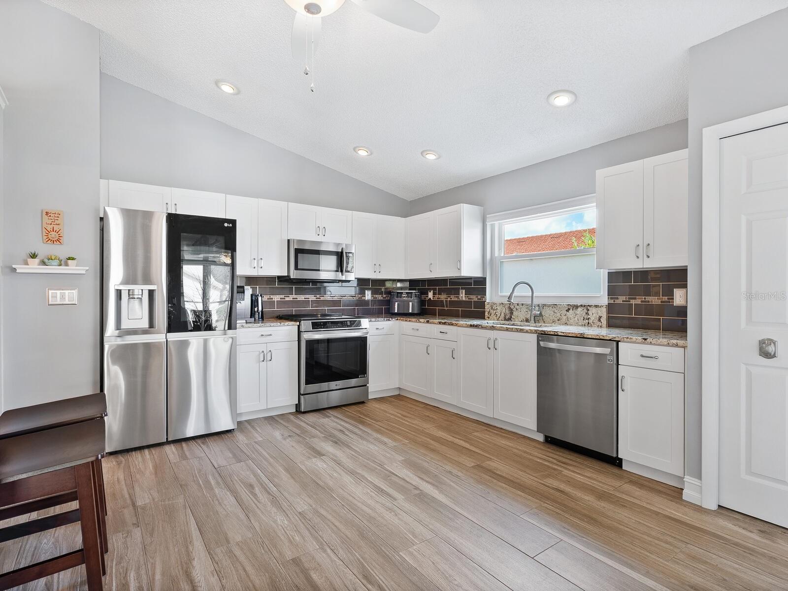 CASA DEL SOL SEC V - Residential