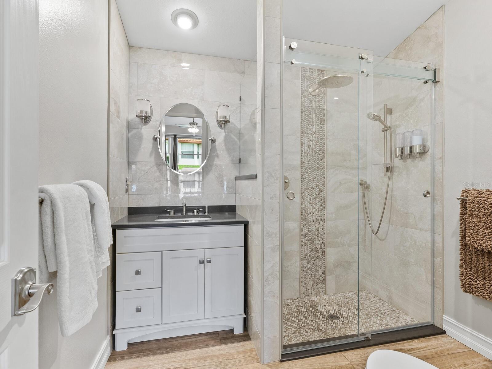 CASA DEL SOL SEC V - Residential