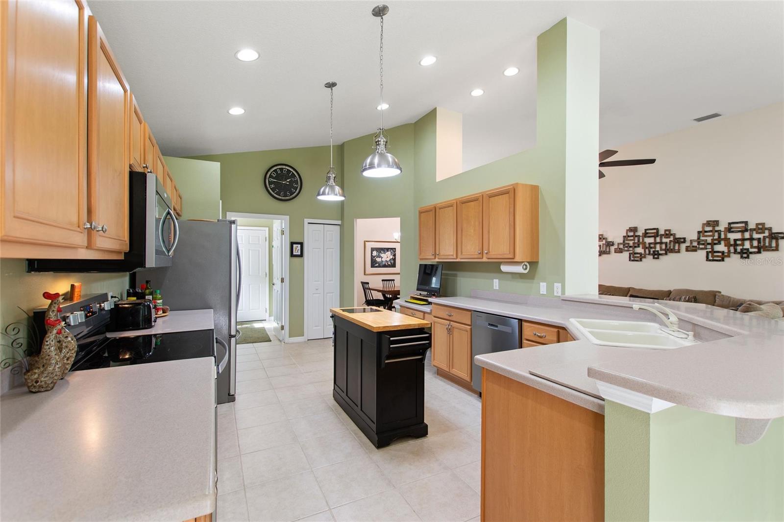 RIDGEWOOD LAKES VILLAGE 6 - Residential