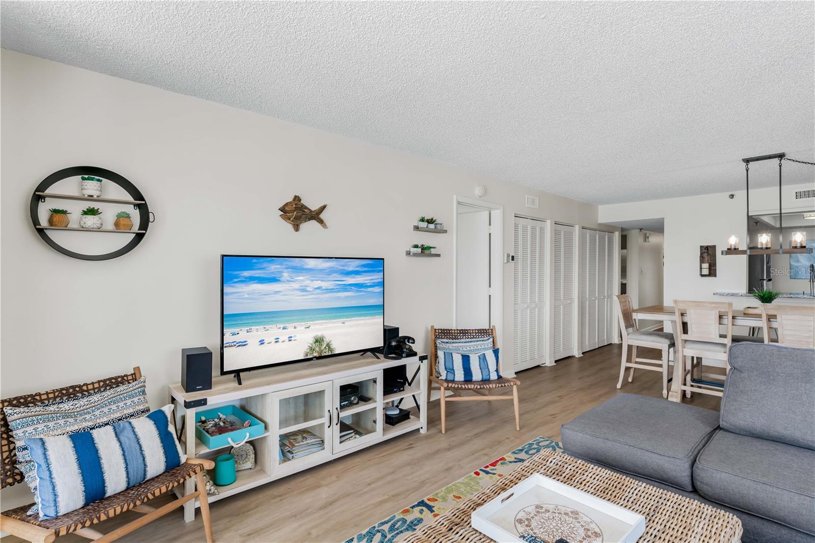 20040 GULF BOULEVARD 501