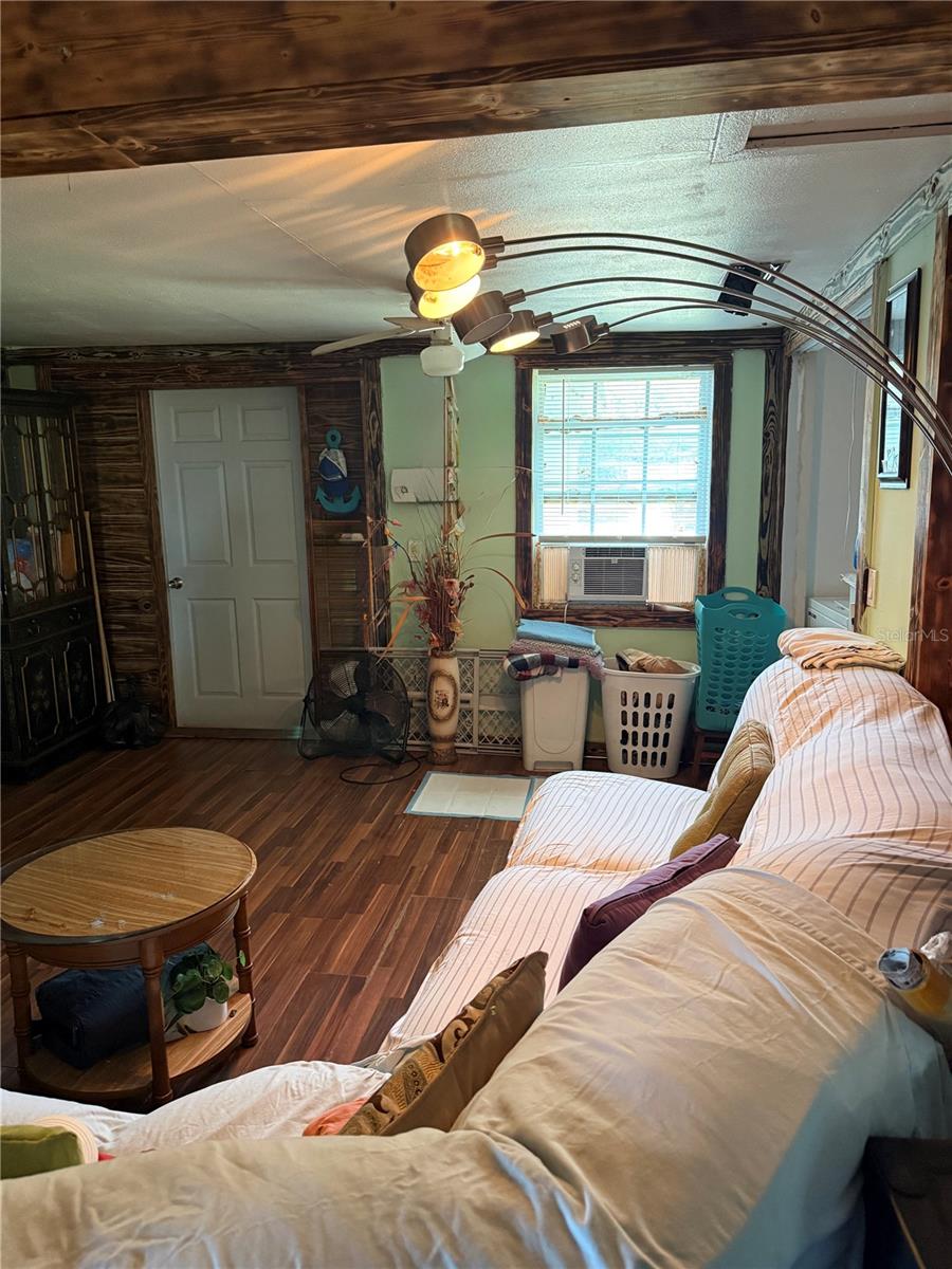 MORRIS WHIDDENS SUB/NEW PINE - Residential