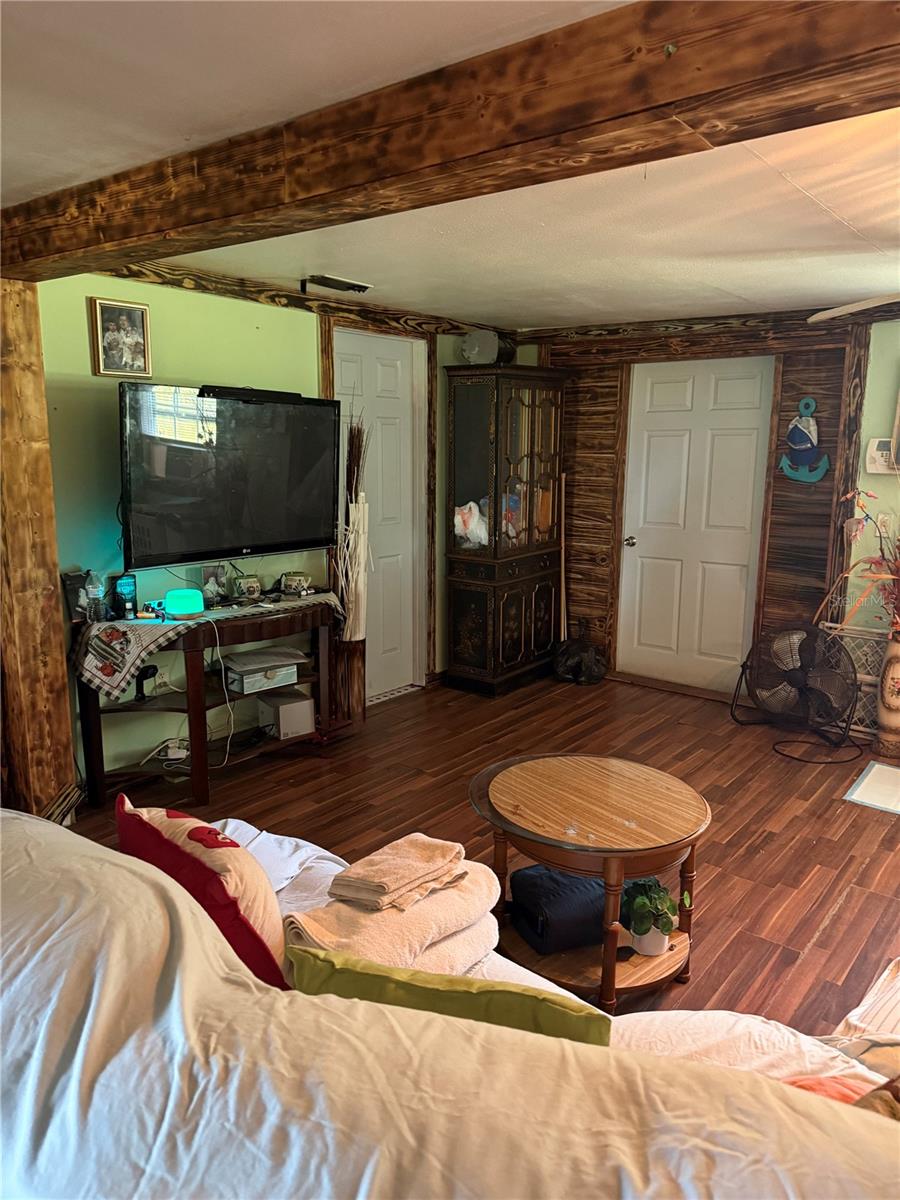 MORRIS WHIDDENS SUB/NEW PINE - Residential