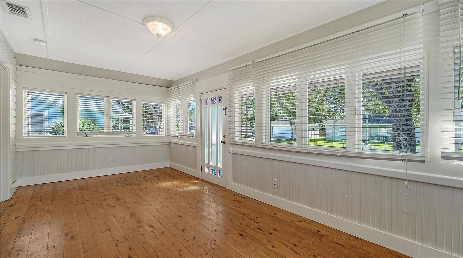 BAHIA VISTA HIGHLANDS - Residential